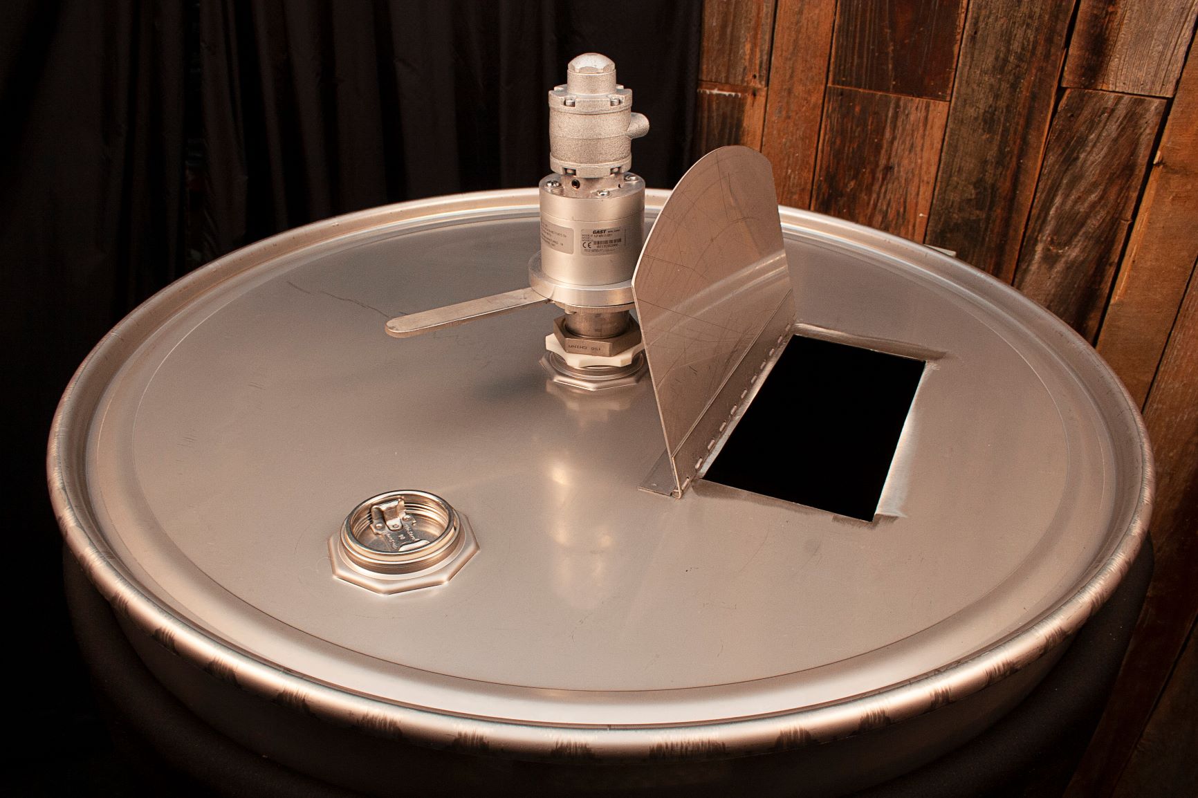 Mixer Lid Bubbas Barrels 